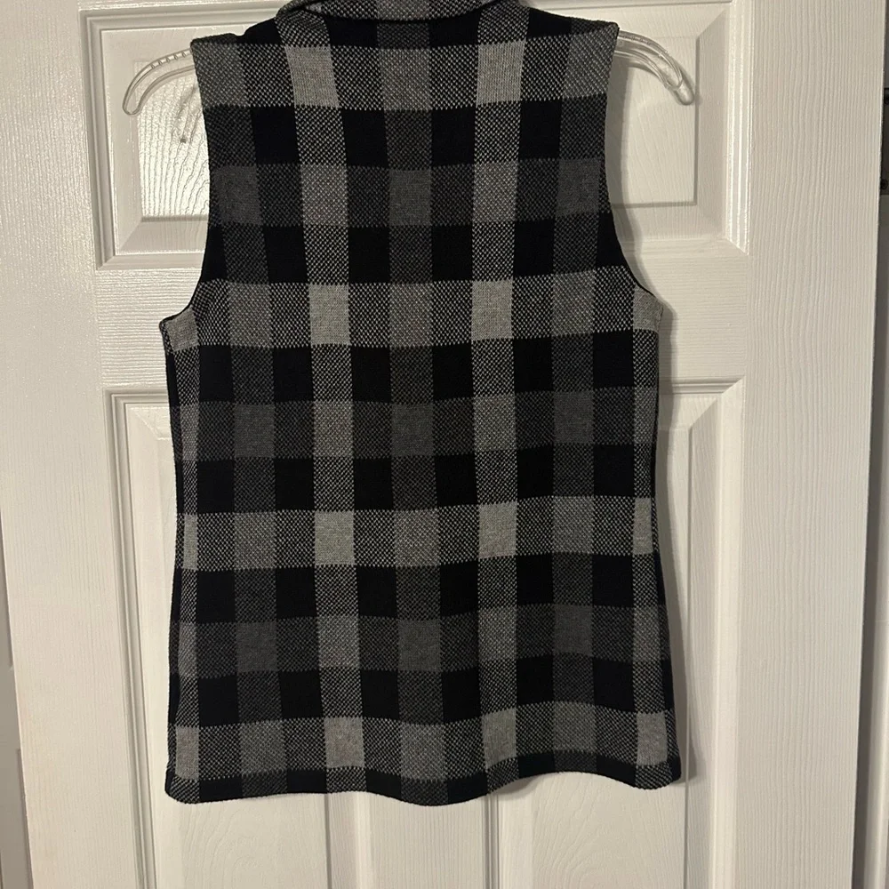 Chaps Women’s Buffalo Plaid Sweater Vest - Picture 8 of 12